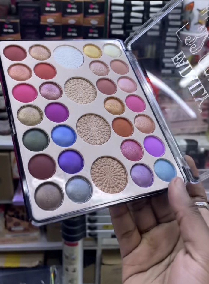 Eye Shadow Palettes