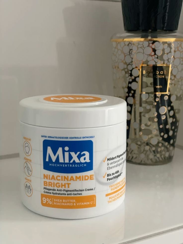 Mixa Niacinamide Bright